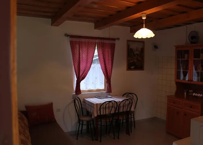 Orban Porta 4*